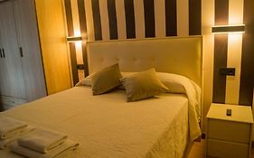 Alojamientos Rooms Catamaran