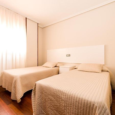 Alojamientos Rooms Catamaran Castro Urdiales Exterior foto