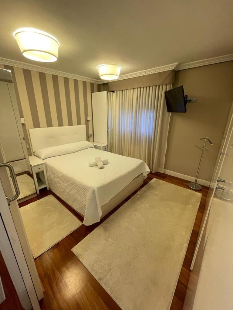 Alojamientos Rooms Catamaran Castro Urdiales Exterior foto
