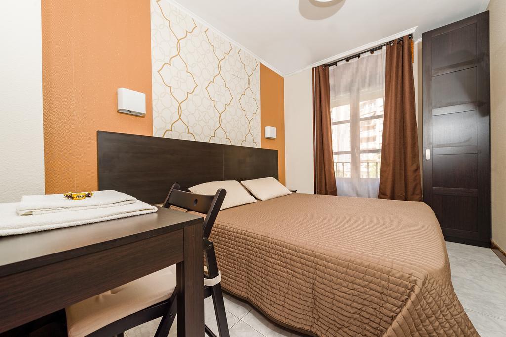 Alojamientos Rooms Catamaran Castro Urdiales Exterior foto
