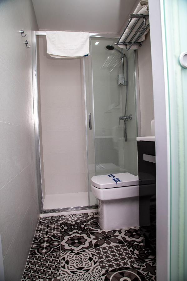 Alojamientos Rooms Catamaran Castro Urdiales Exterior foto