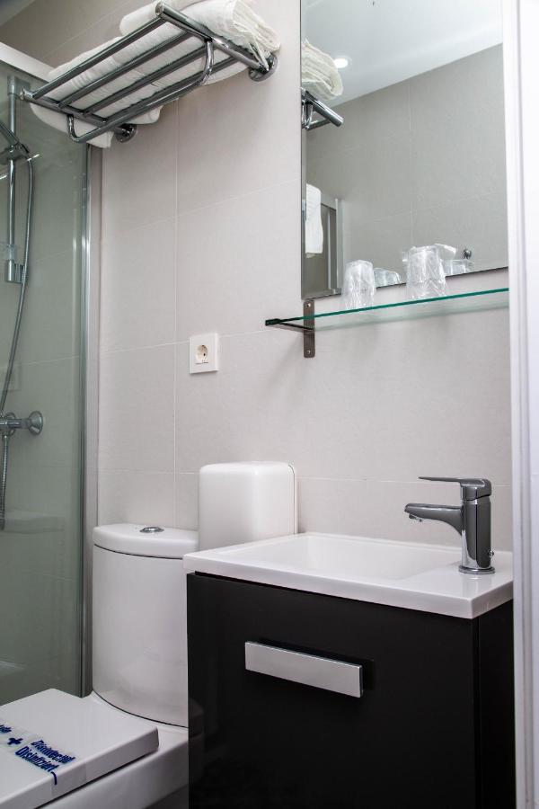 Alojamientos Rooms Catamaran Castro Urdiales Exterior foto