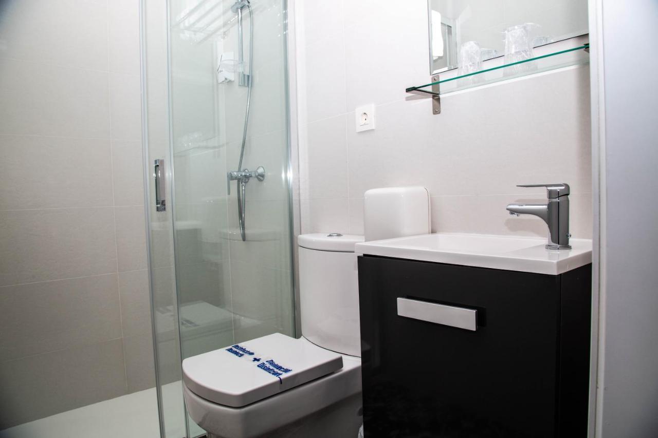 Alojamientos Rooms Catamaran Castro Urdiales Exterior foto